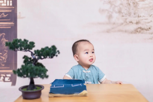 嘉鱼宝宝多大戒奶最好